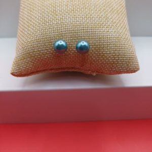 clou perle bleue
