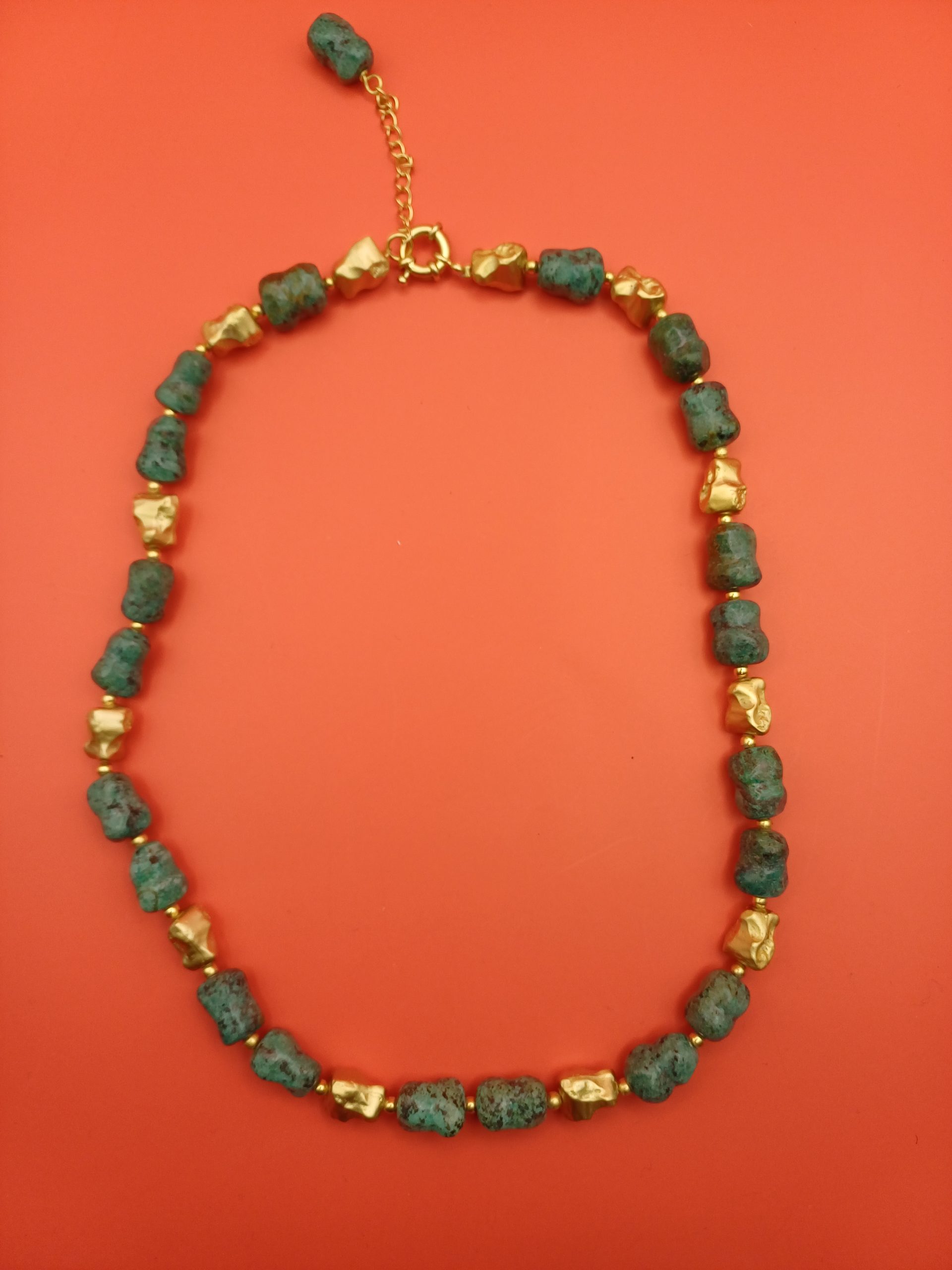 collier fantaisie vert/or N°114