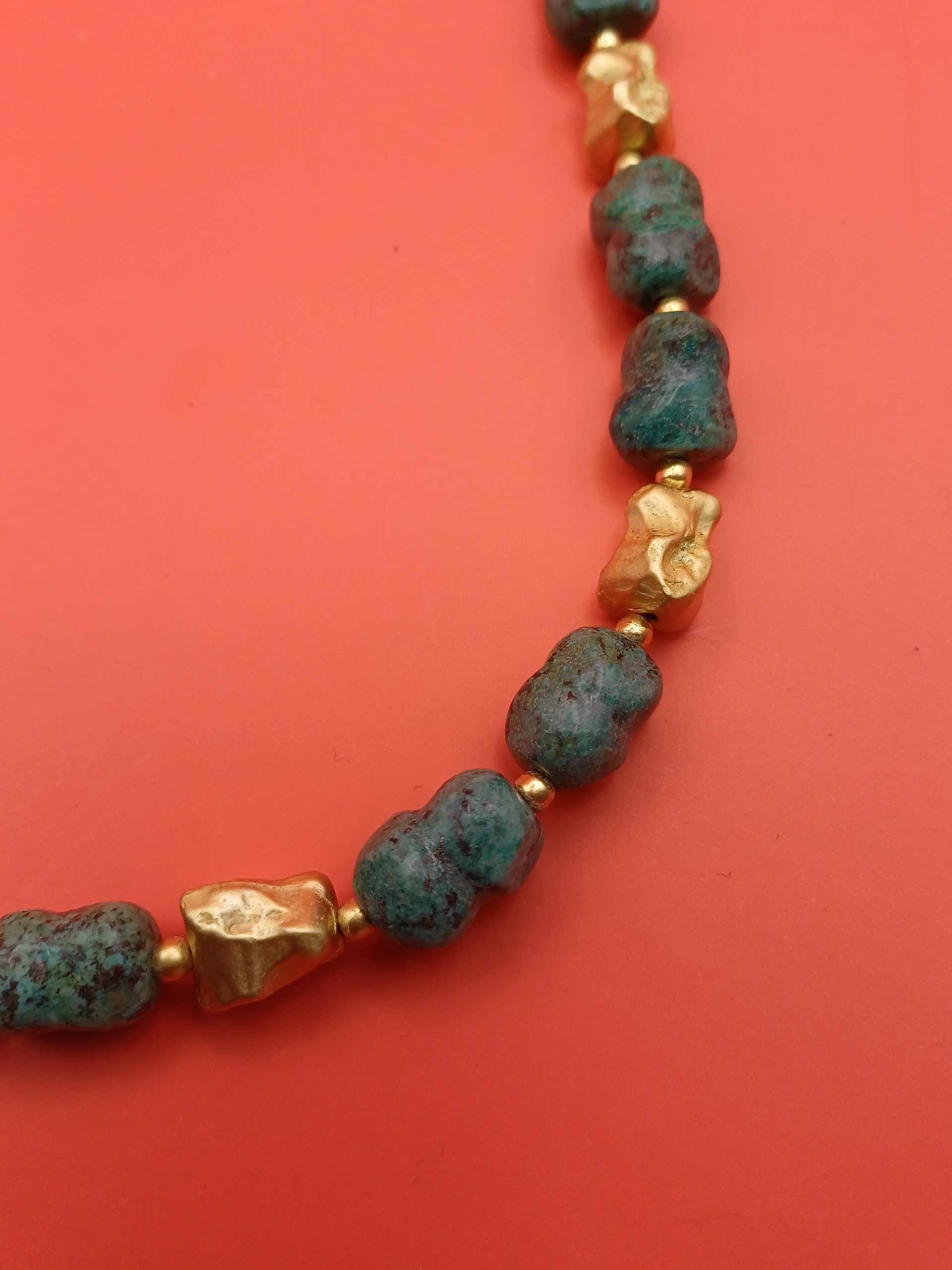 collier fantaisie vert/or N°114 – Image 2