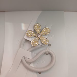 noeud avec fleurs brillante