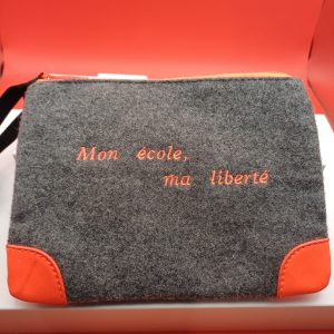trousse grise et orange