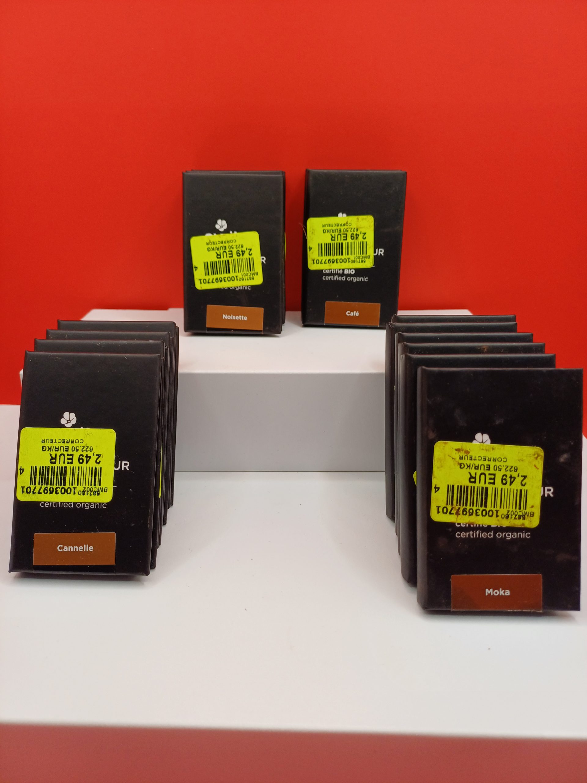 LOT de 15 Correcteur de teint AVRIL