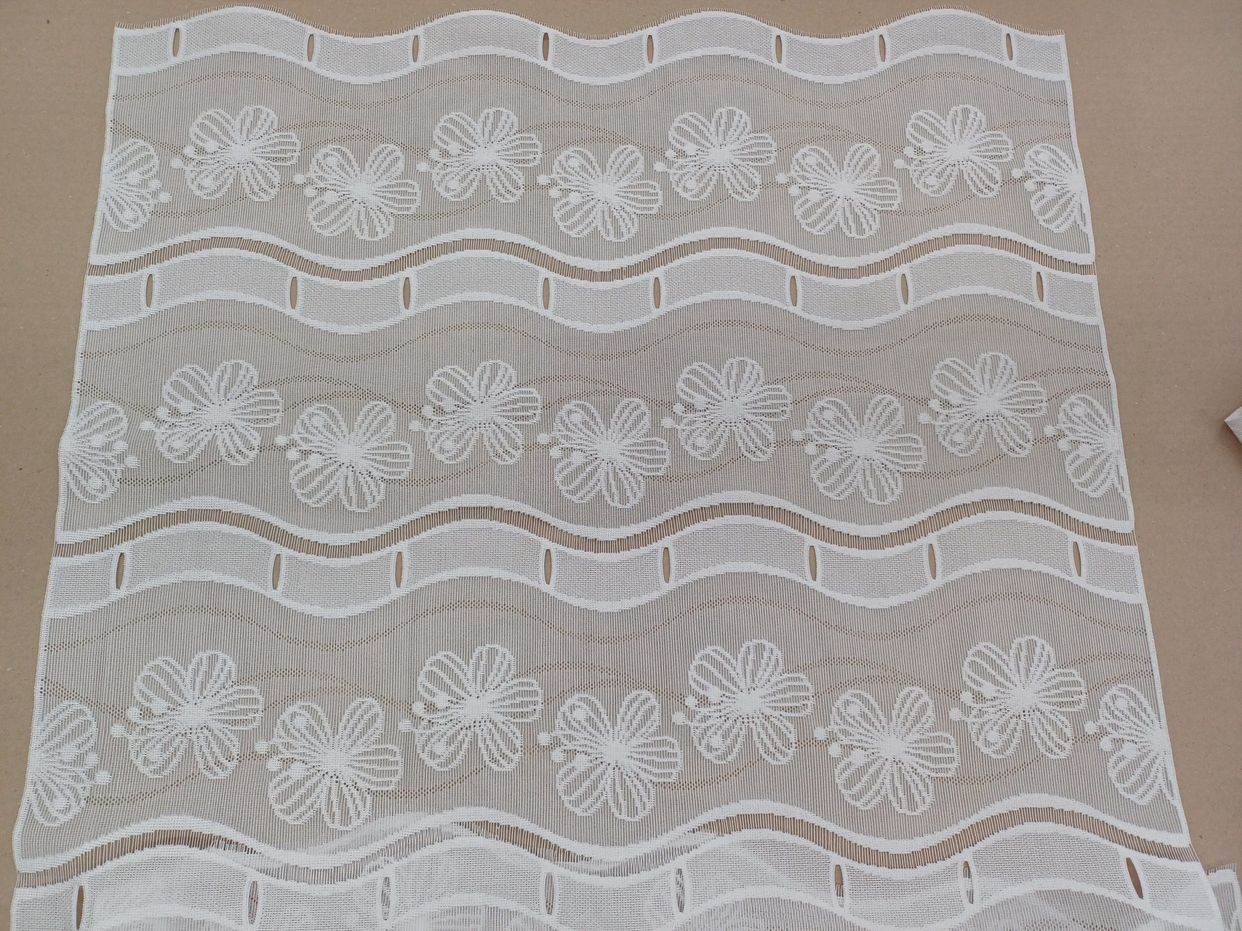 Voilage passe tringle blanc fleur