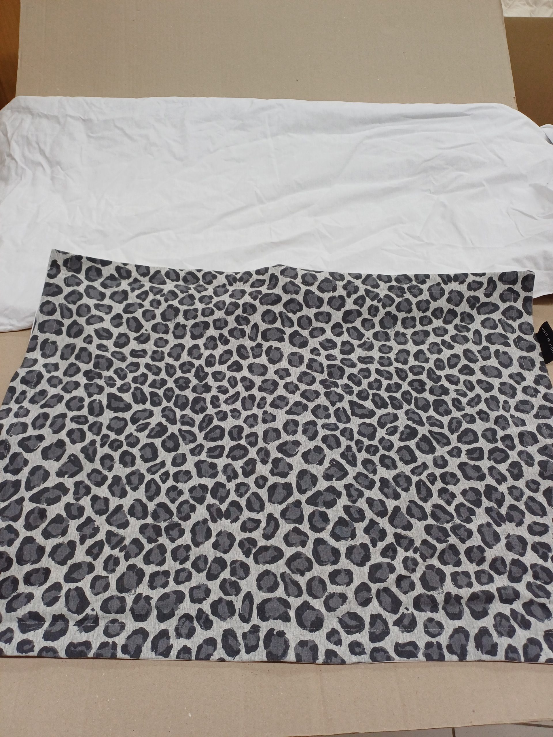 Housse de parc + taie reversible – Image 2