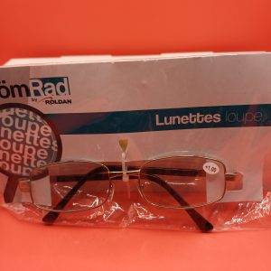 Lunette loupe + 1.00 monture grise