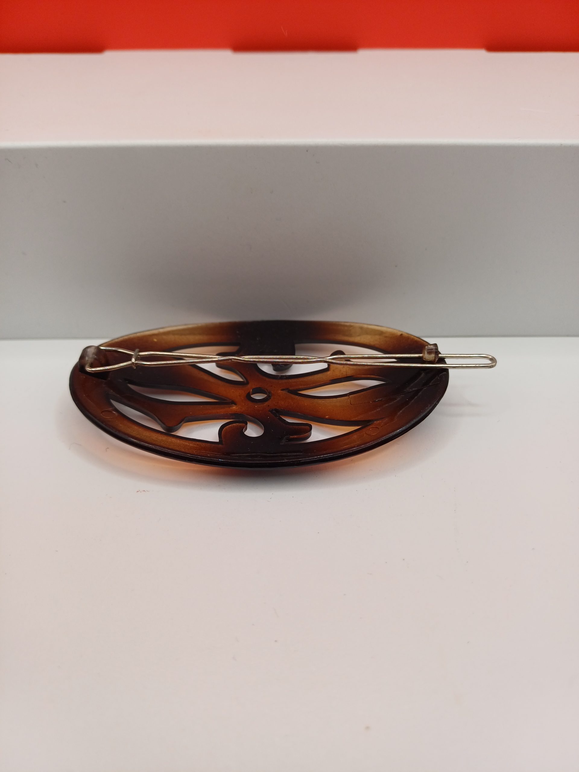 Lot de 12 pinces marron – Image 2