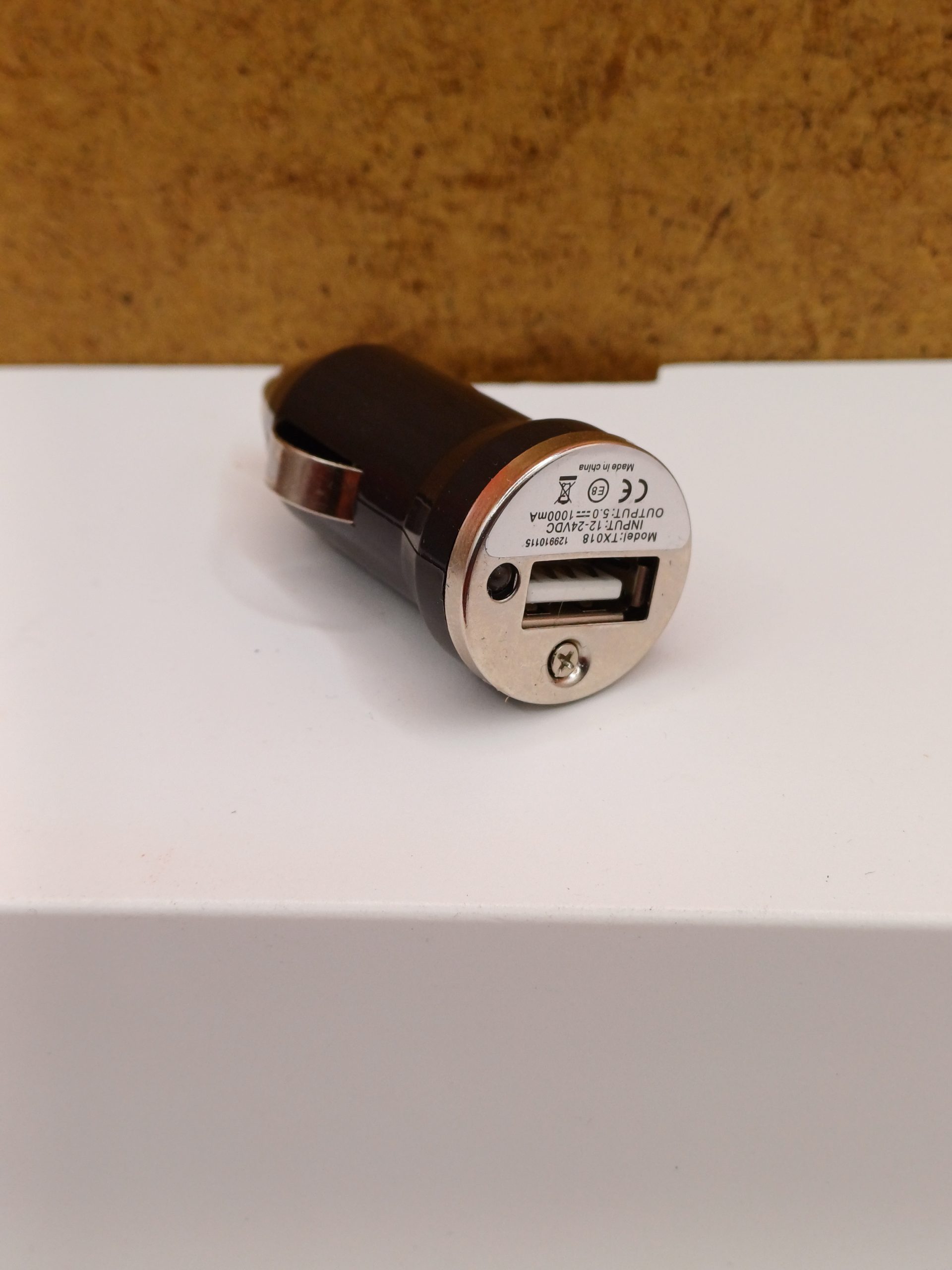 Chargeur allume cigare USB