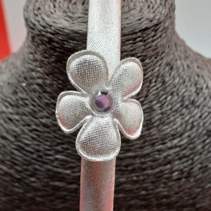 Serre tête argenté et fleurs
