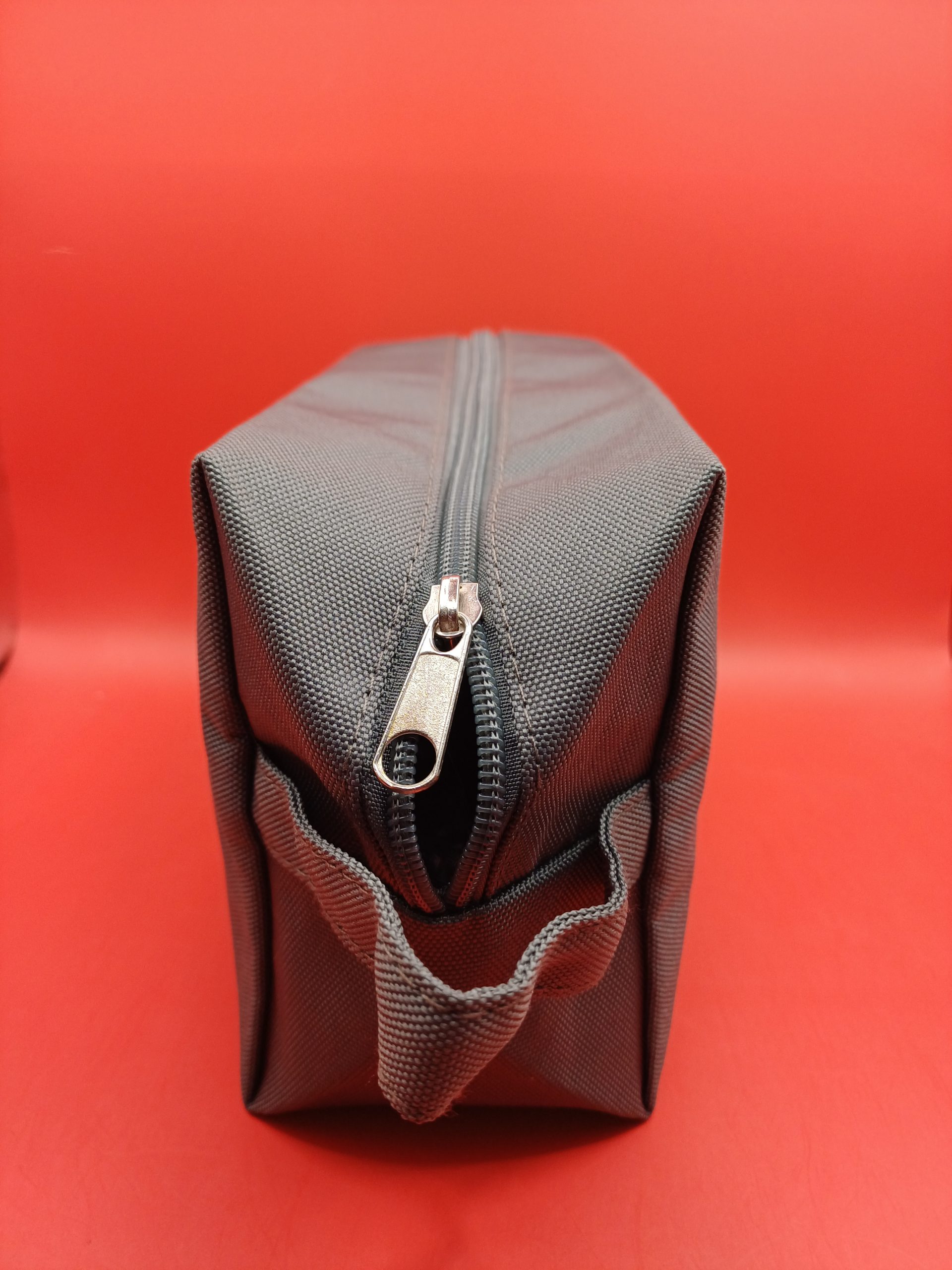 Trousse de toilette Grise JEAN LOUIS DAVID – Image 2