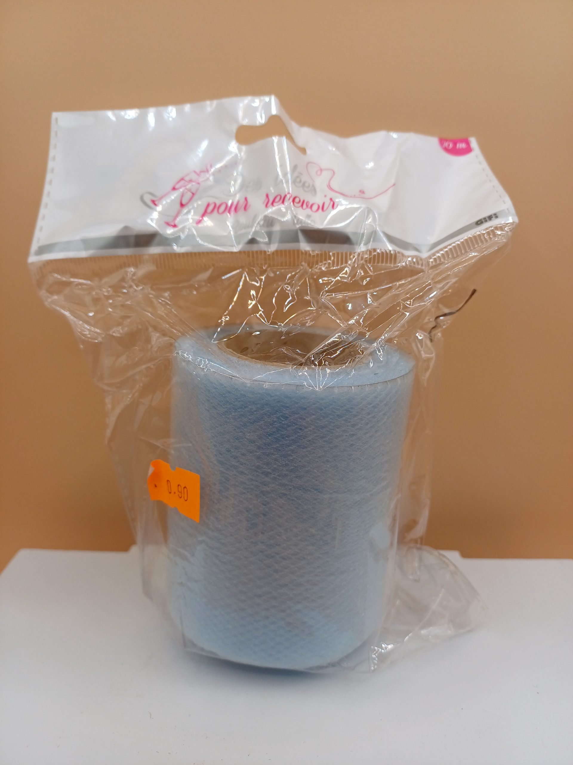 Tulle bleu clair rouleau de 20 m