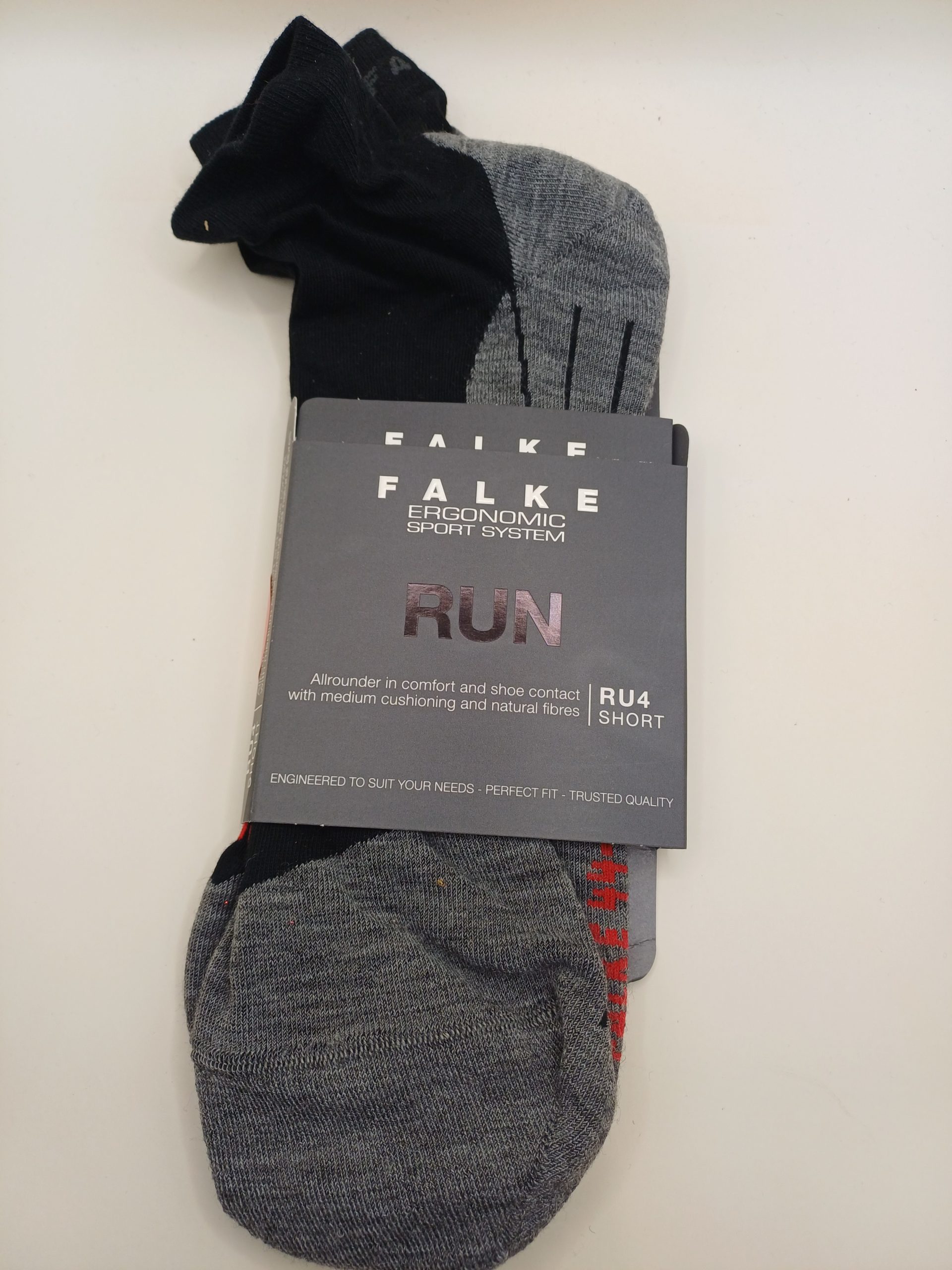 paire de chaussettes sport Falke run 44-45