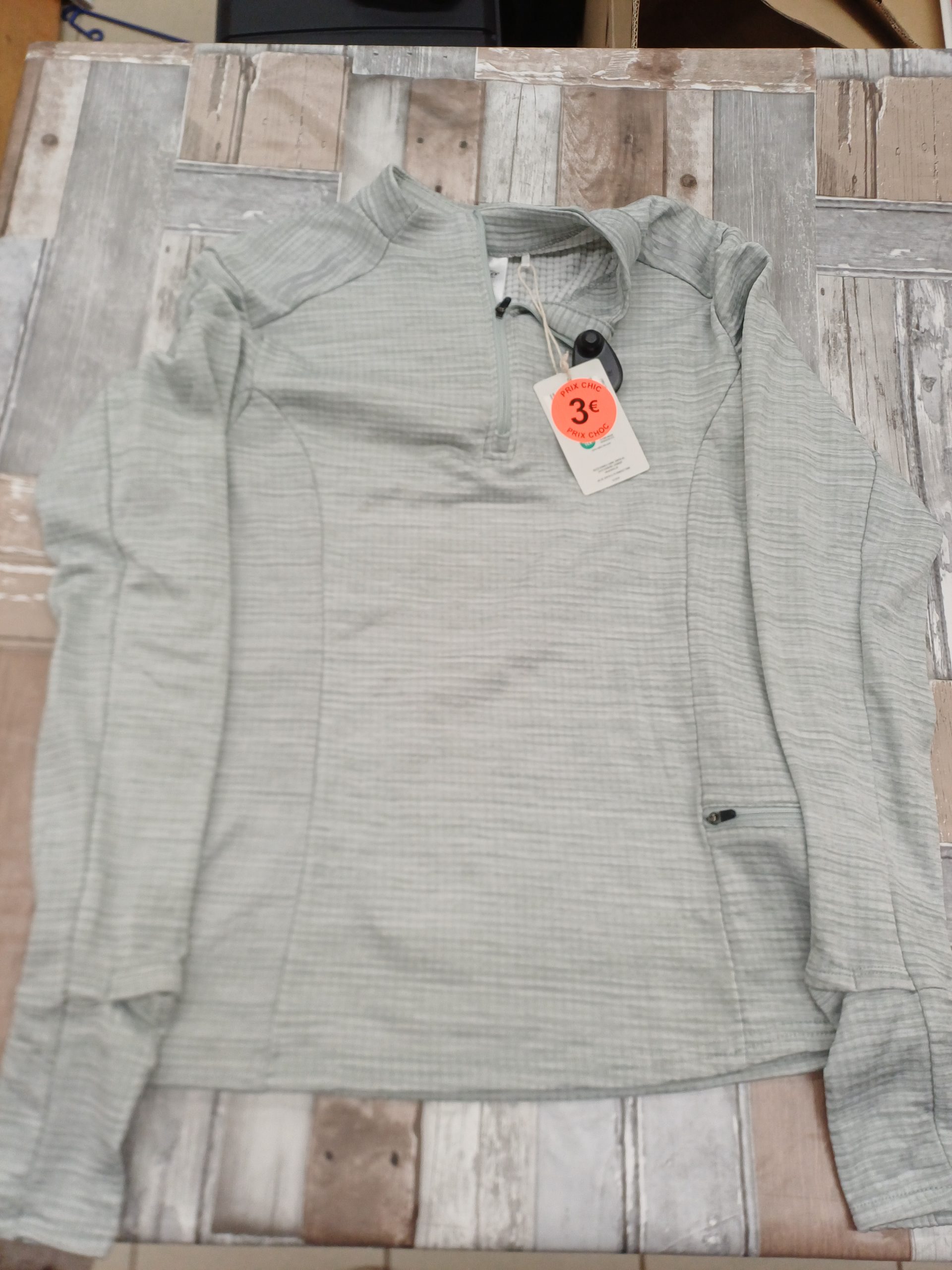 Pull leger taille M gris – Image 2
