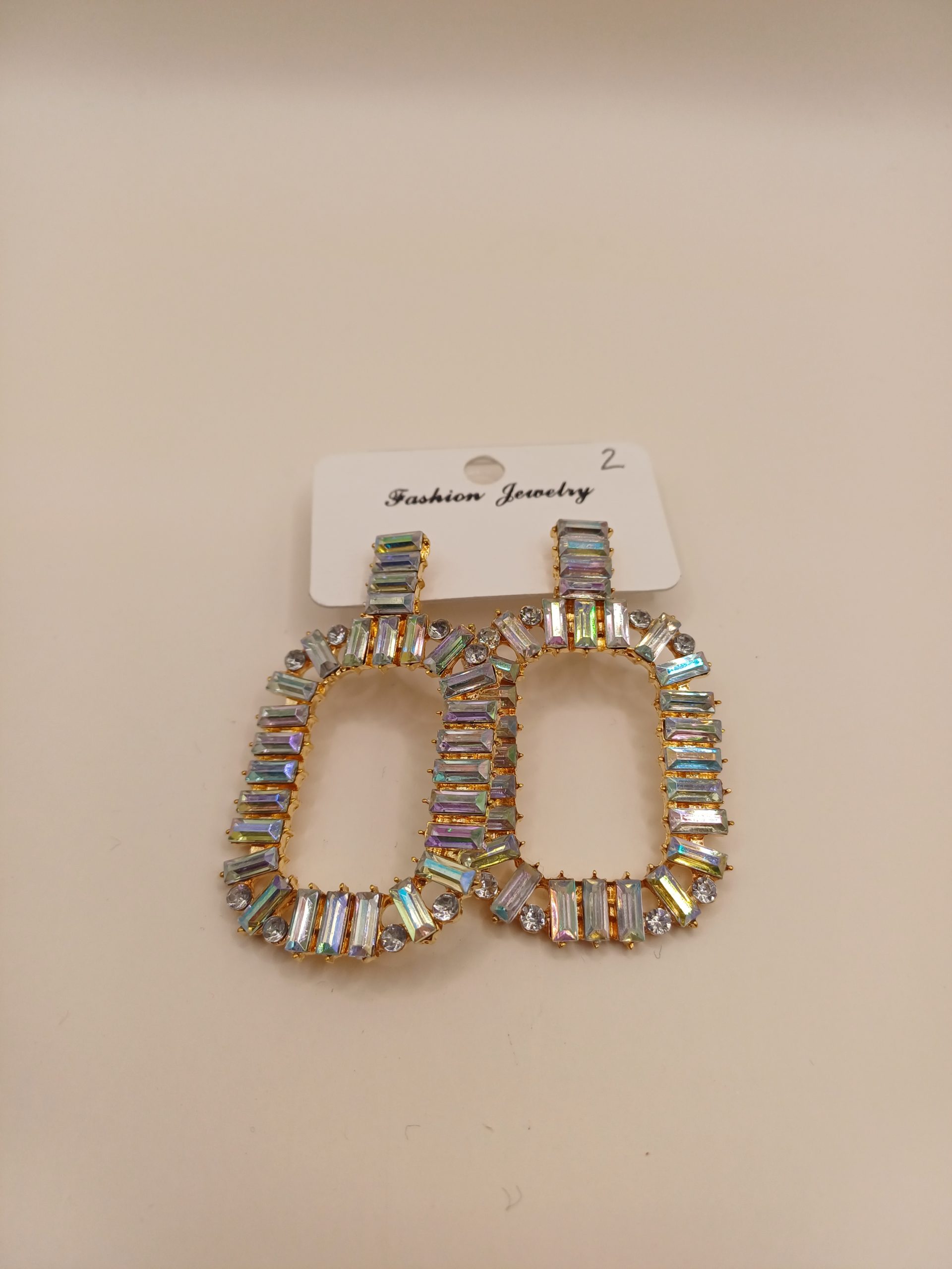 BO fantaisie couleur or et blanc brillantes N°128